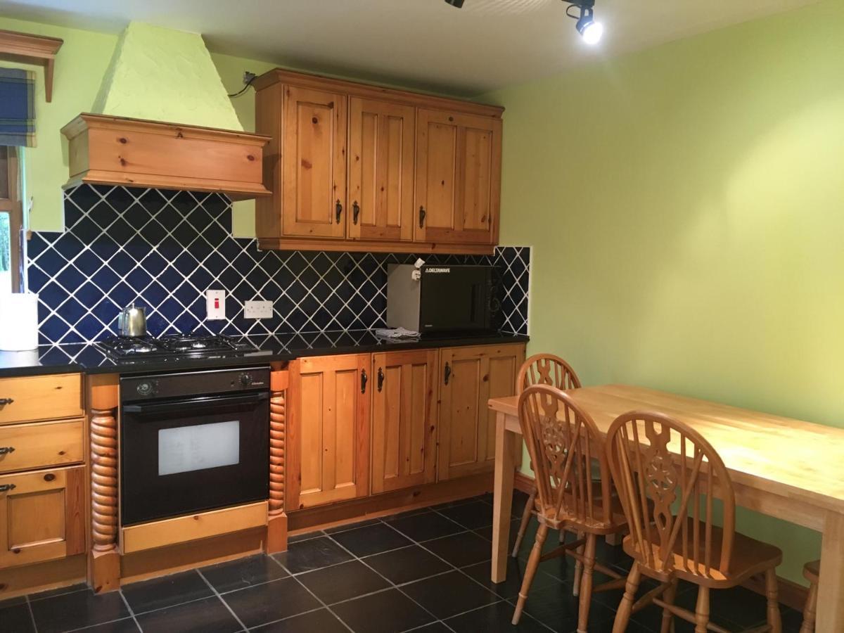 5, Knocktarna Manor Apartment Колрейн Екстер'єр фото